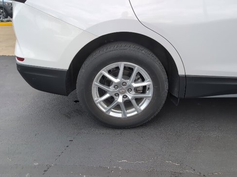 Used 2022 Chevrolet Equinox LT image 10