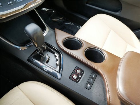 Used 2016 Toyota Avalon XLE Plus image 21