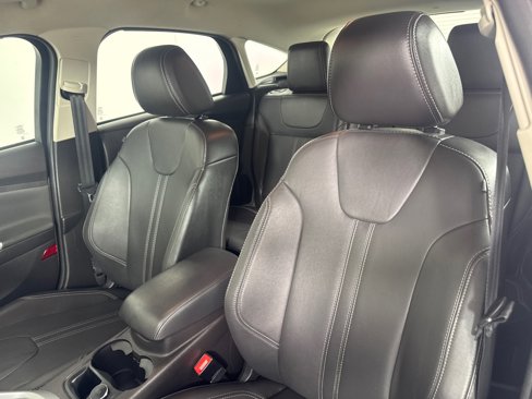 Used 2014 Ford Focus SE w/ Equipment Group 201A image 14
