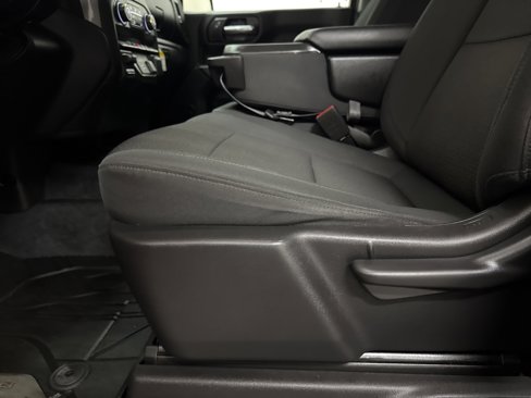 Used 2020 Chevrolet Silverado 1500 Custom w/ Custom Value Package image 36