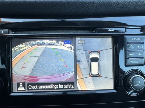 Used 2016 Nissan Rogue SL w/ SL Premium Package image 26