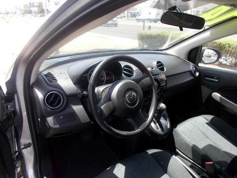 Used 2014 MAZDA MAZDA2 Sport image 17