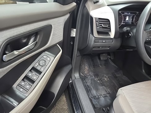 Used 2023 Nissan Rogue SV image 26