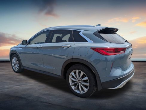 Used 2022 INFINITI QX50 Essential image 6