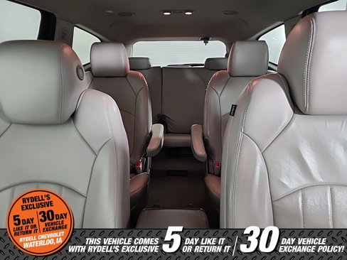 Used 2014 Chevrolet Traverse LTZ image 18