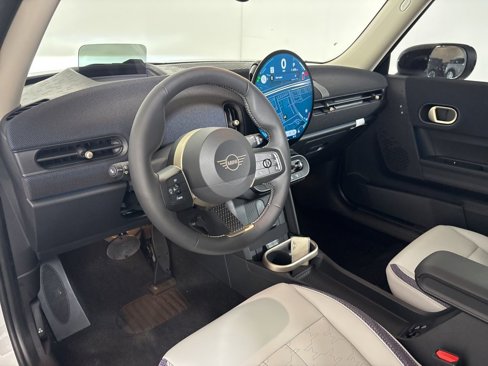 New 2025 MINI Cooper 2-Door Hardtop image 22