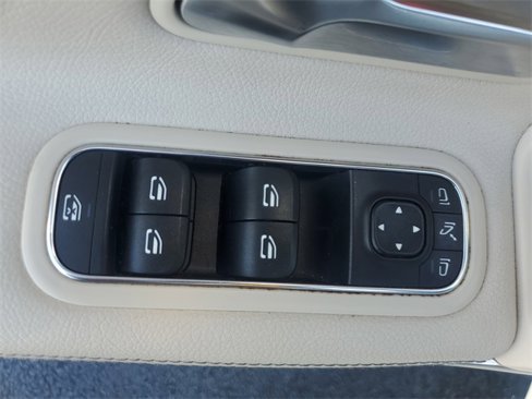 Used 2019 Mercedes-Benz A 220 image 36