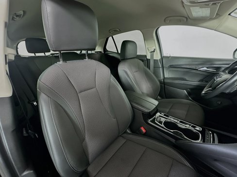 Used 2023 Buick Envision Preferred image 25