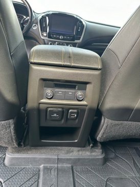 Used 2019 Chevrolet Traverse LT w/ LT Premium Package image 18