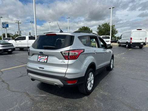 Used 2018 Ford Escape SE w/ SE Sync 3 Package image 8