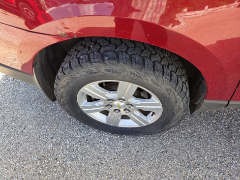 Used 2012 Chevrolet Traverse LT image 16