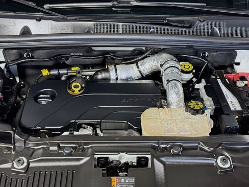 Used 2021 Buick Encore Preferred image 21