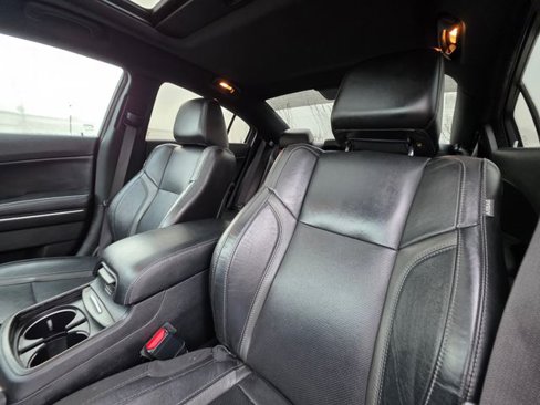 Used 2021 Dodge Charger SXT w/ Leather Interior Group image 14