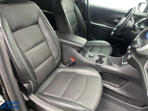 Used 2023 GMC Terrain SLT w/ Elevation Edition image 23