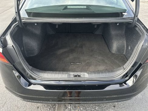 Certified 2024 Nissan Altima 2.5 SV image 32