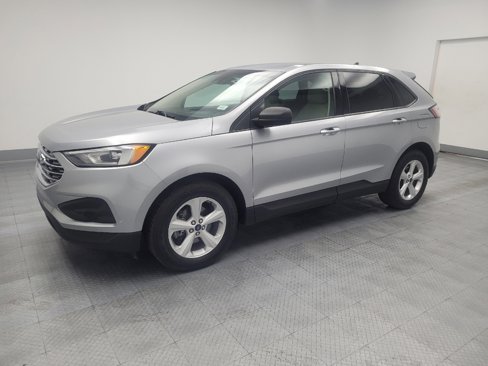 Used 2020 Ford Edge SE image 2