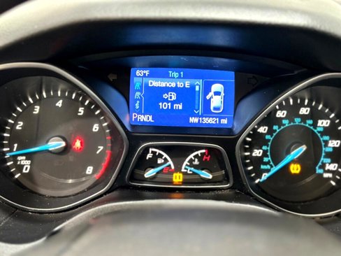 Used 2014 Ford Focus SE w/ SE Winter Package image 13