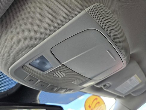 Used 2022 Ford Edge SEL image 16
