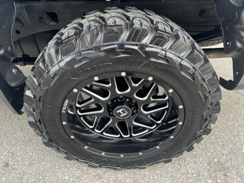 Used 2020 Chevrolet Silverado 1500 LT Trail Boss image 27