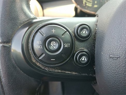 Used 2021 MINI Cooper 4-Door Hardtop w/ Driver Assistance Package image 23