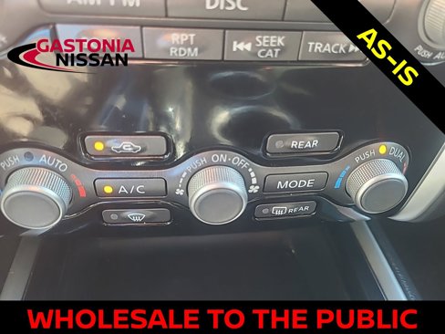 Used 2015 Nissan Pathfinder SV image 64