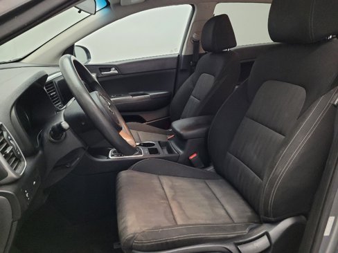 Used 2020 Kia Sportage LX image 17