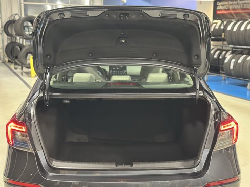 Used 2022 Honda Civic LX image 6