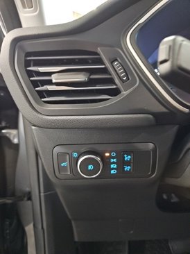 Used 2022 Ford Escape SEL image 12