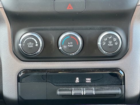 Certified 2019 RAM 1500 Big Horn image 12