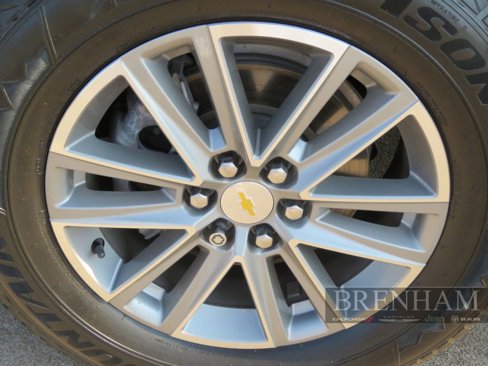 Used 2022 Chevrolet Traverse LT image 10