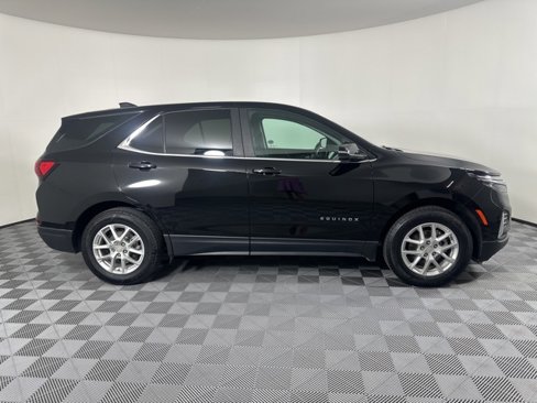 Certified 2023 Chevrolet Equinox LT image 2
