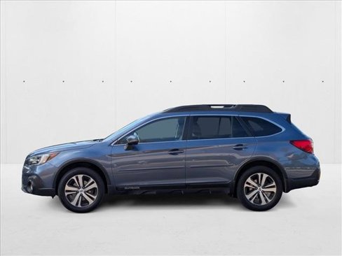 Used 2018 Subaru Outback 2.5i Limited image 9