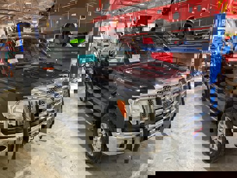 Used 2010 Ford F150 Lariat image 3