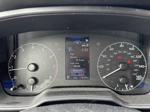 Used 2023 Toyota Corolla LE image 13