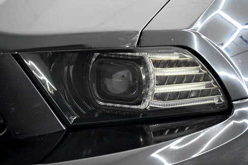 Used 2010 Ford Mustang GT image 9