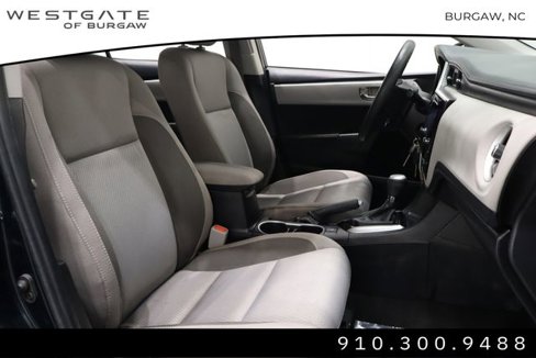 Used 2019 Toyota Corolla LE image 8