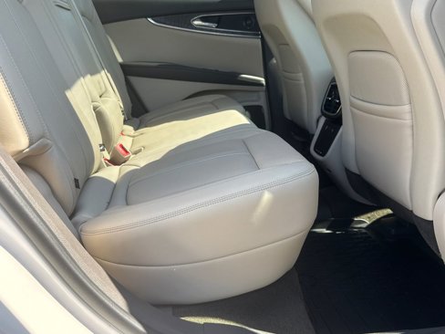 Used 2019 Lincoln Nautilus Reserve image 15