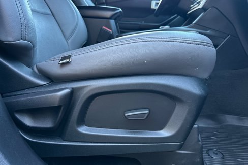 Used 2020 Ford Explorer XLT image 24