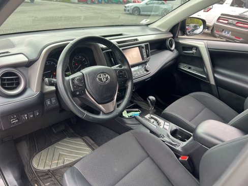 Used 2018 Toyota RAV4 Adventure image 14
