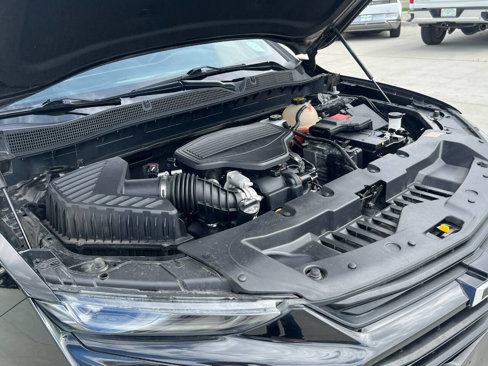 Used 2019 Chevrolet Blazer LT image 11