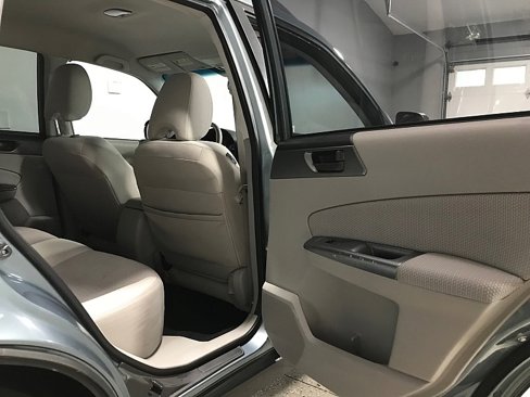 Used 2011 Subaru Forester 2.5X image 18