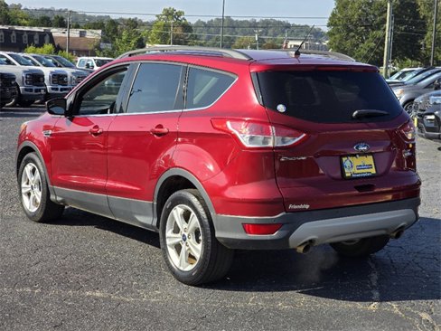 Used 2016 Ford Escape SE w/ Equipment Group 201A image 24