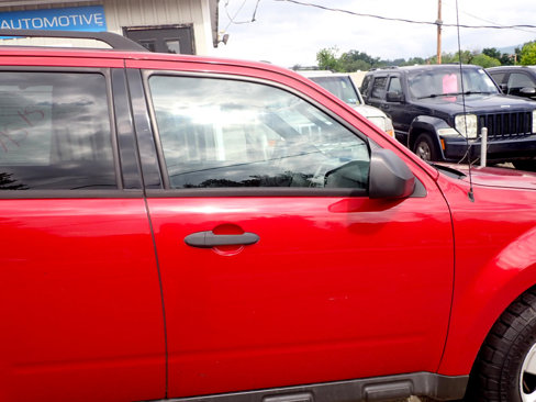 Used 2010 Ford Escape XLT image 15