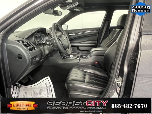 Used 2023 Chrysler 300 S image 11