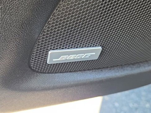 Used 2017 Chevrolet Malibu LT w/ Leather Package image 13