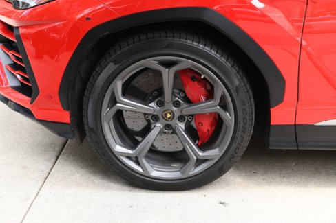 Used 2019 Lamborghini Urus image 23