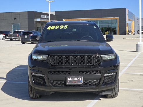 Used 2024 Jeep Grand Cherokee L Limited w/ Black Appearance Package image 2