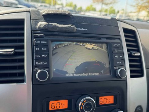 Used 2020 Nissan Frontier PRO-4X w/ Pro-4x Utility Package image 21