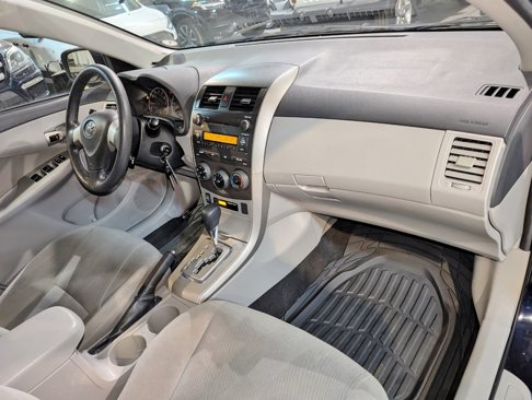 Used 2011 Toyota Corolla LE image 27