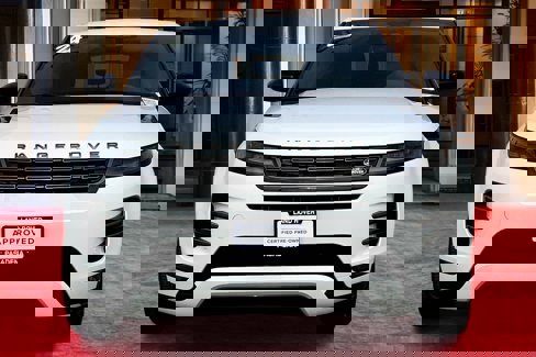 Used 2024 Land Rover Range Rover Evoque Dynamic SE image 3